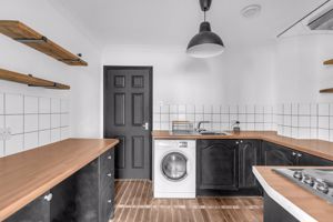 Photo 21- click for photo gallery